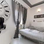 White Rooms Borgo
